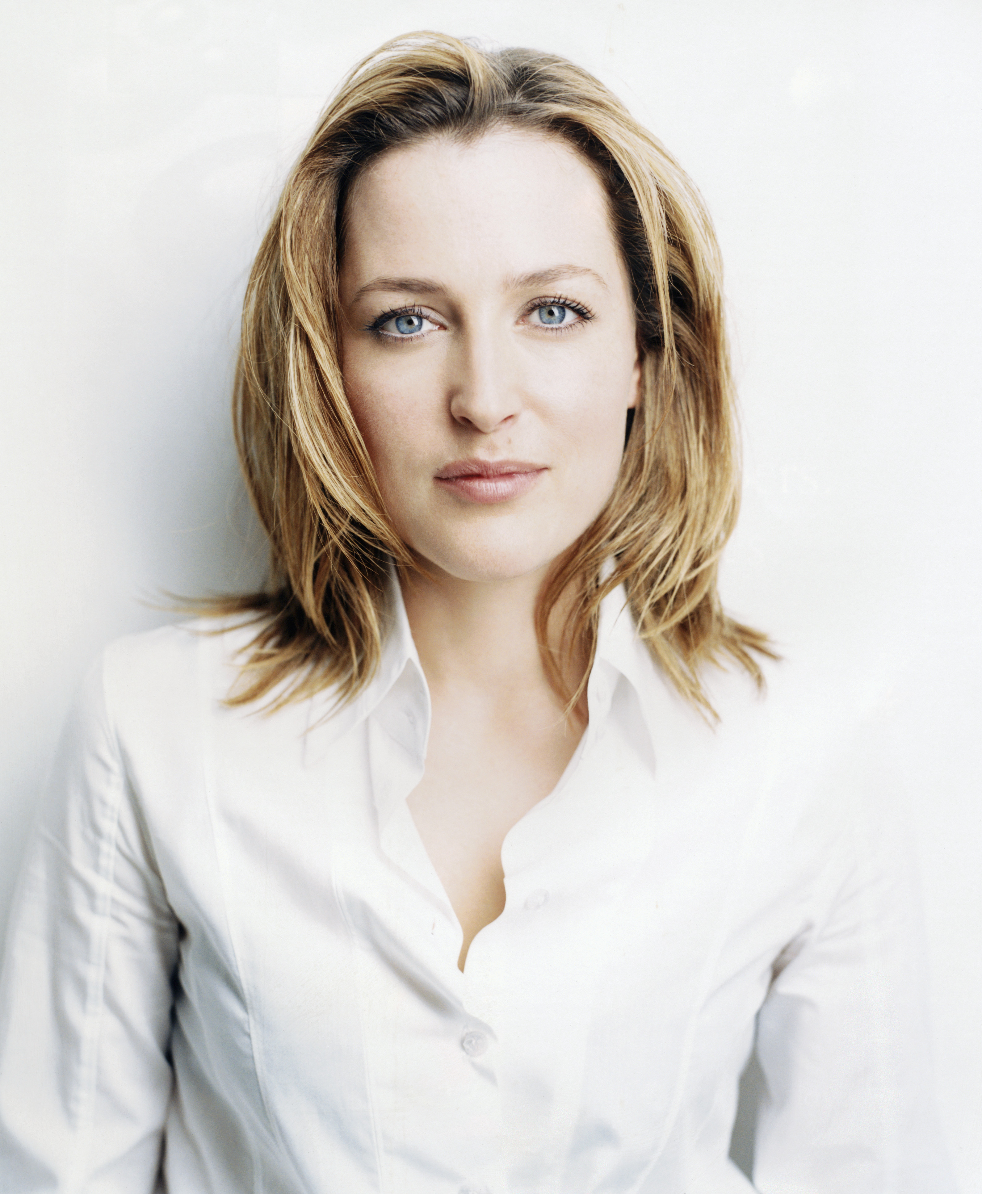 Gillian Anderson 11